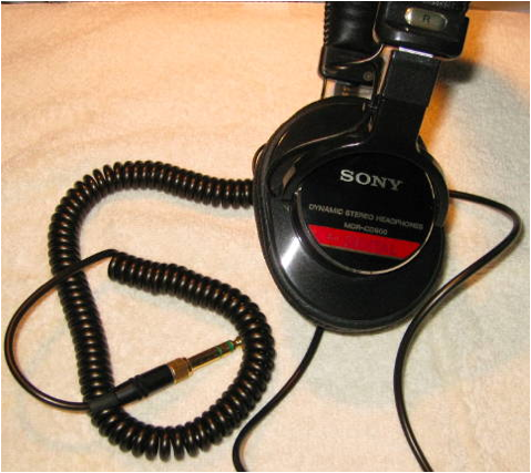 Sony Headphone Page